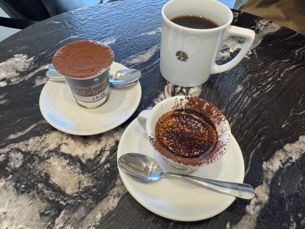 구의커피맛집 이스트폴카페 리사르커피의 메뉴들